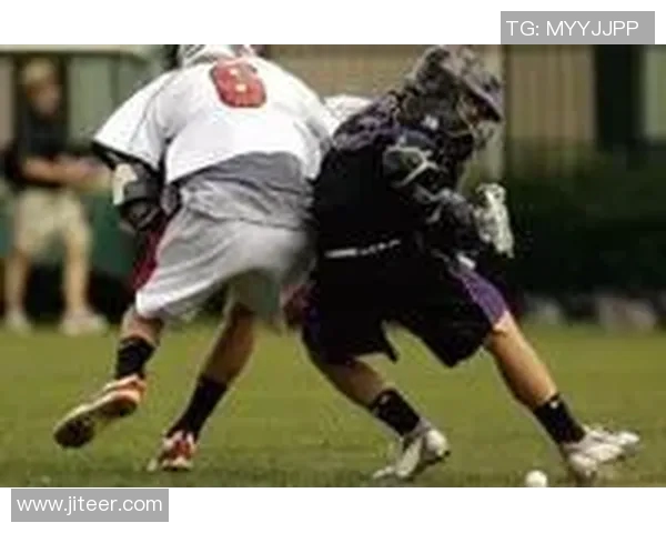 昔日足球年前巨星风采再现与绿茵传奇故事全景回顾